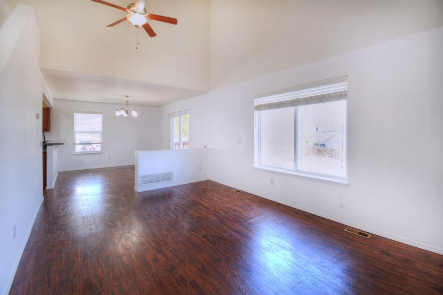 Building Photo - 5339 Arroyo St