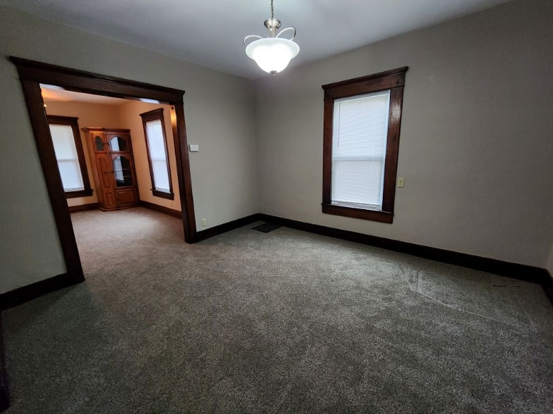 Building Photo - 2330 Grand Ave