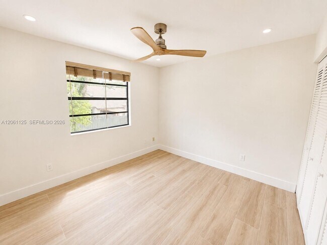 Building Photo - 11712 SW 91st Terrace