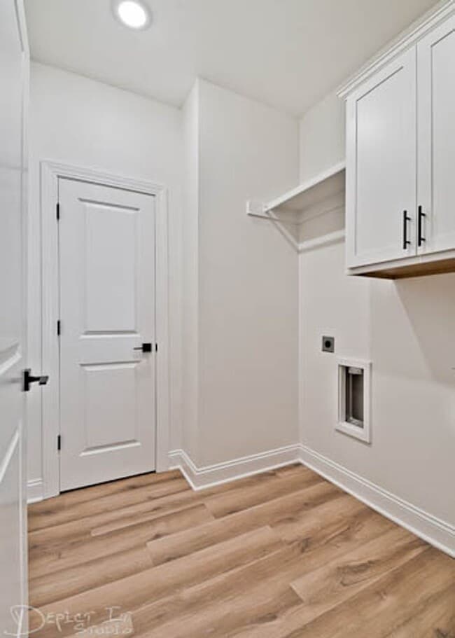 Building Photo - 2 Bed, 2 Bath Patio Homes located in Big Creek Country Club