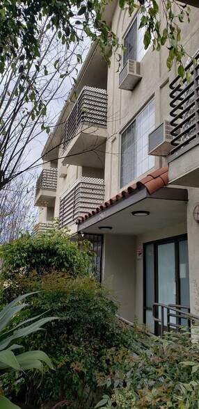 Building Photo - 2965 San Marino St