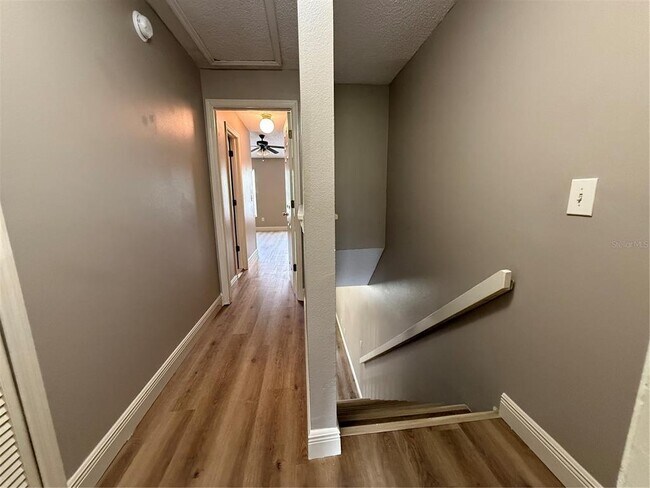 Building Photo - 2201 Fletchers Point Cir