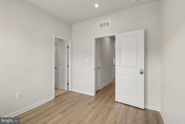 Building Photo - 4706 Torrey Ln