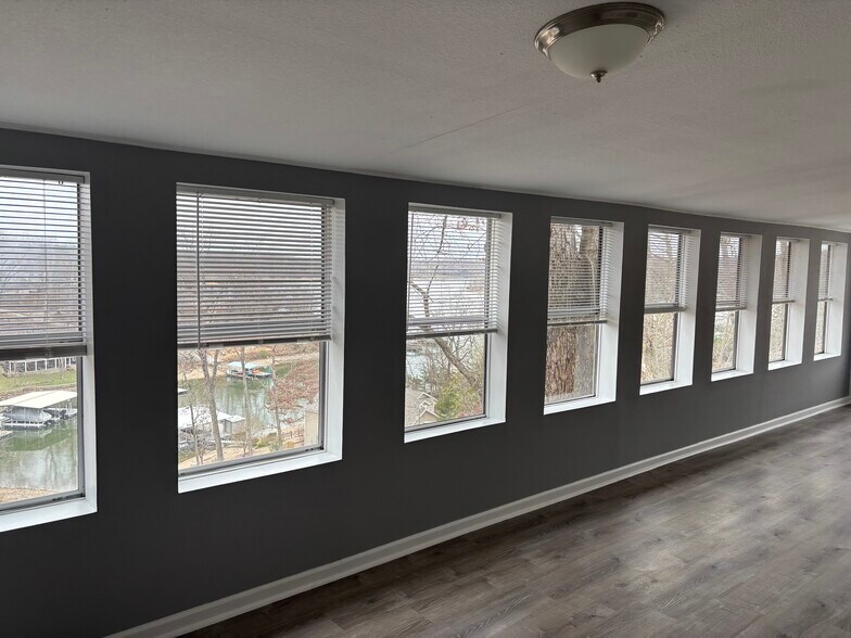 Building Photo - 204 Park Place Dr