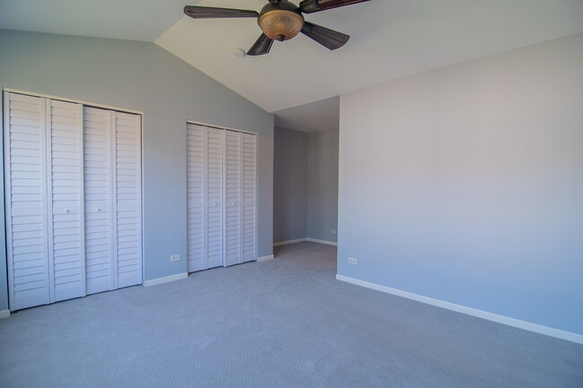 Building Photo - 2486 Golf Ridge Cir