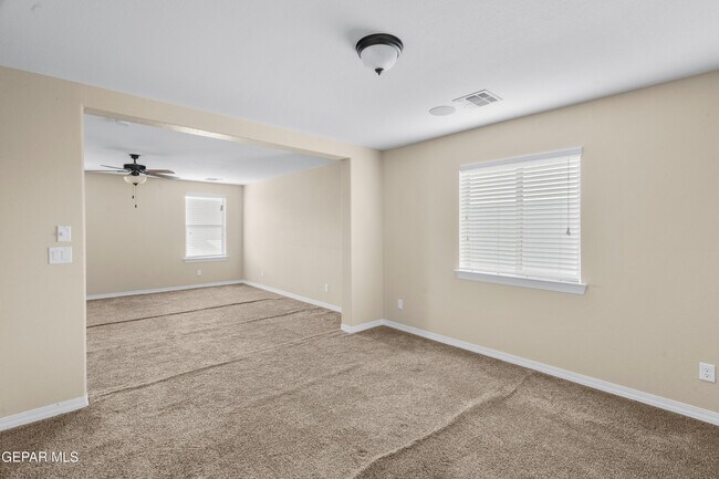 Building Photo - 14940 Tim Hardaway