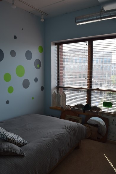 Building Photo - 210 S Water St