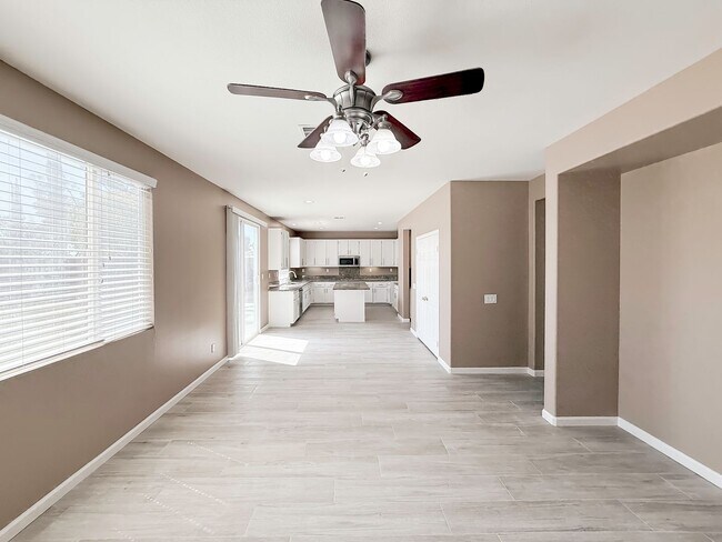 Building Photo - COMING SOON! 5 Bedroom, Cut-DeSac Home for Rent in a Beautiful, Murrieta Community!