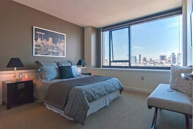 Building Photo - South Beach - 1 BR, 1BA Condo 814 Sq. Ft. ...