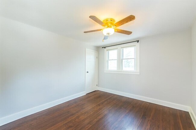 Building Photo - 54 Avenue C