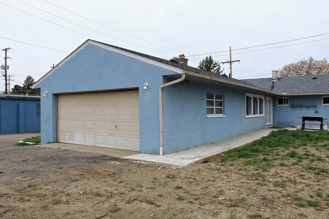 Building Photo - 1559 Frebis Ave