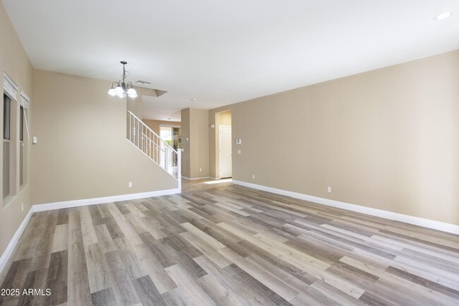 Building Photo - 18515 W Sunbelt Dr