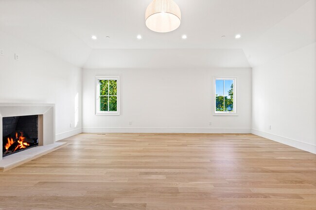 Building Photo - 19 Highland Park Pl