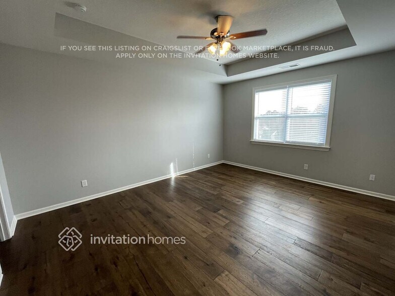 Building Photo - 10318 Blackstone Drive