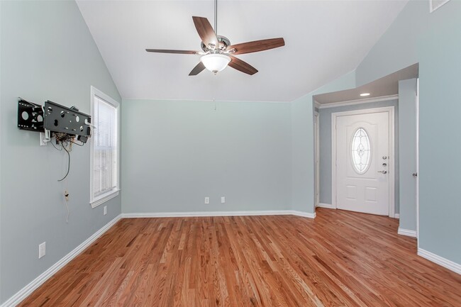 Building Photo - 4139 Rosser Square