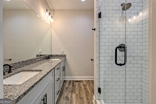 Building Photo - 18 Living Waters Wy