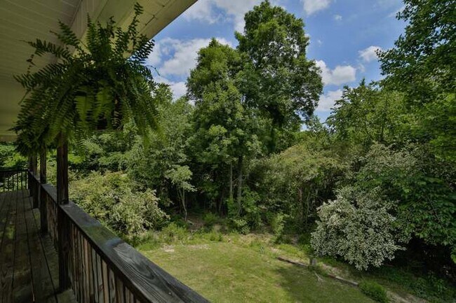 Building Photo - 2188 Davis Ridge Rd