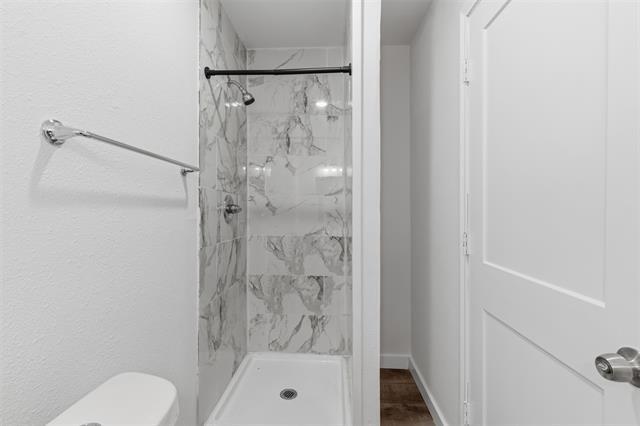 Building Photo - 4518 Eutopia St