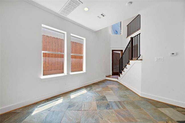 Building Photo - 4408 Dickson St