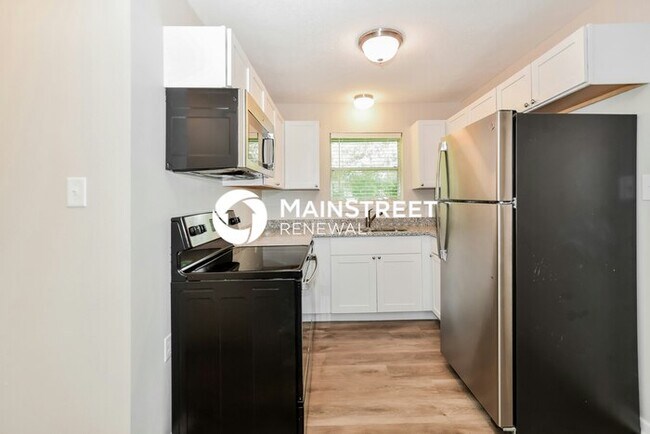 Building Photo - 3 Bedroom Pet-Friendly Home in Forney, TX with Main Street Renewal