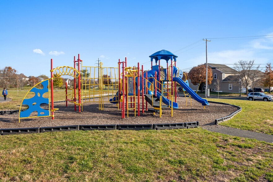 Building Photo - 3089 Goshen Dr