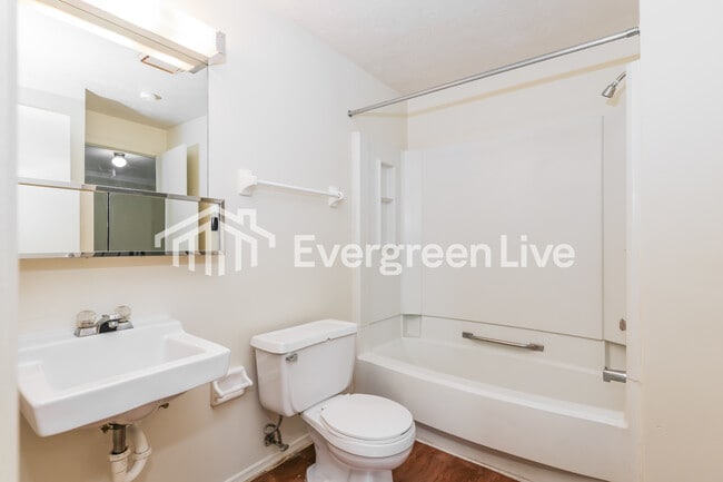 Building Photo - 8241 Schoolgate Dr