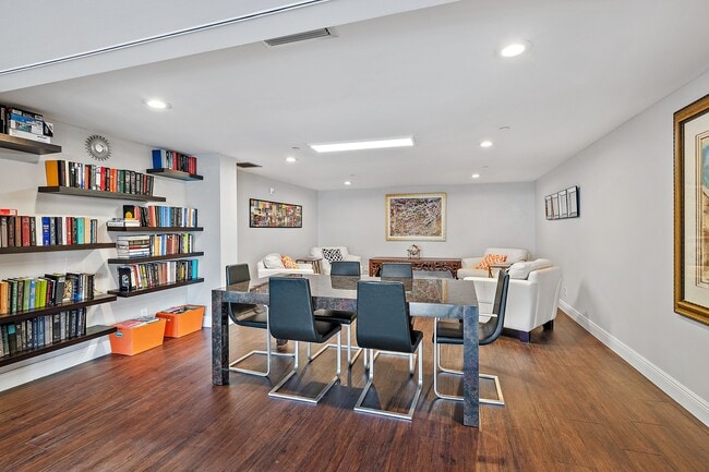 Building Photo - 3390 S Ocean Blvd