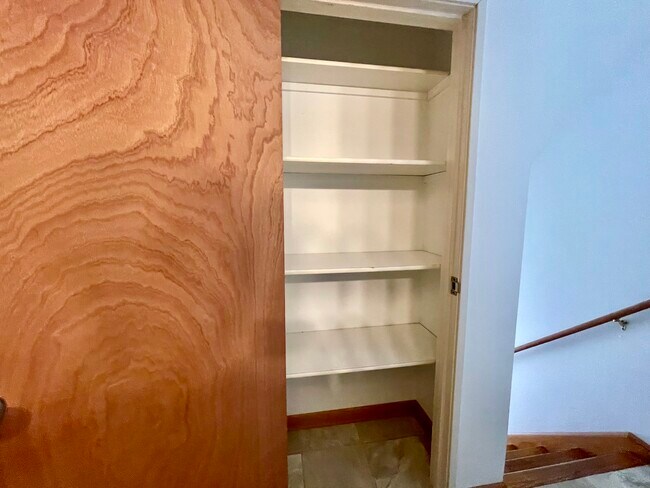 Building Photo - 4527 12th Ave