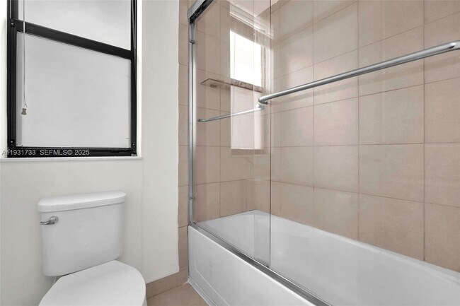 Building Photo - 9712 W 34th Ln