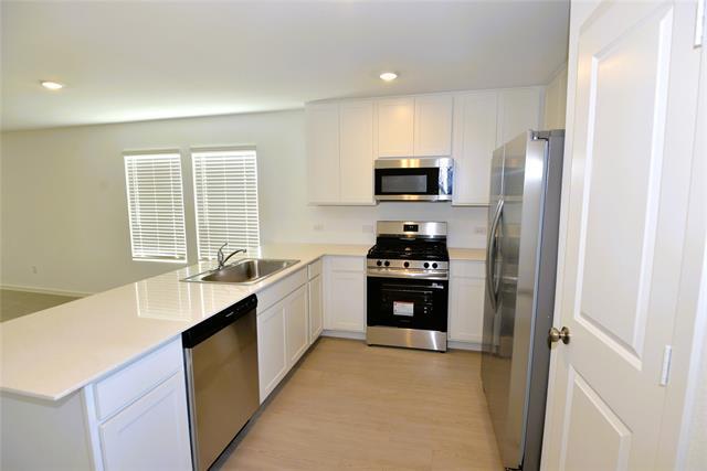 Building Photo - 4200 Apollo Bay Ave