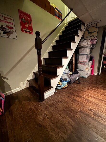 Building Photo - 511 Stanwood St