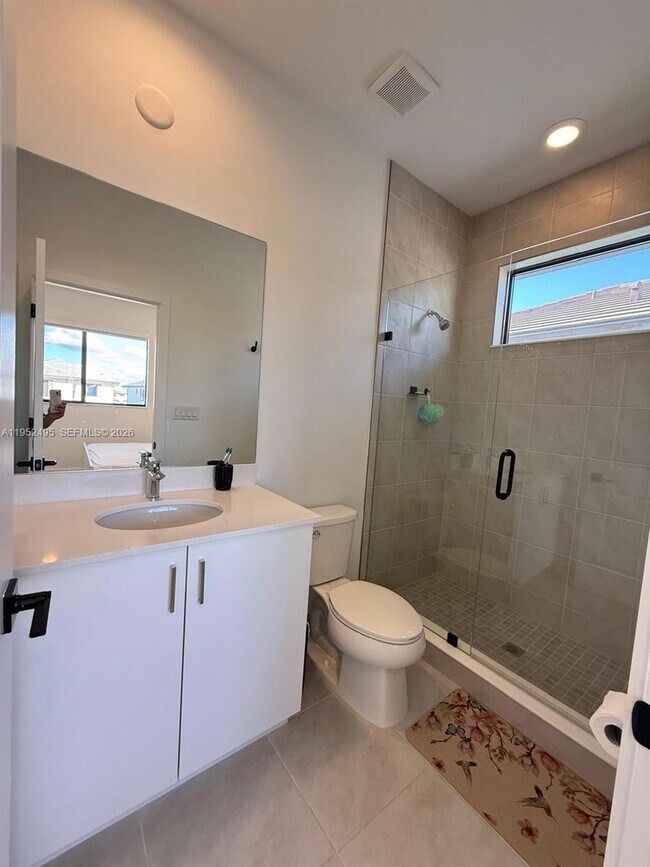 Building Photo - 5816 Agostino Way