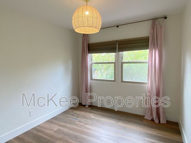 Building Photo - 4605 59th St