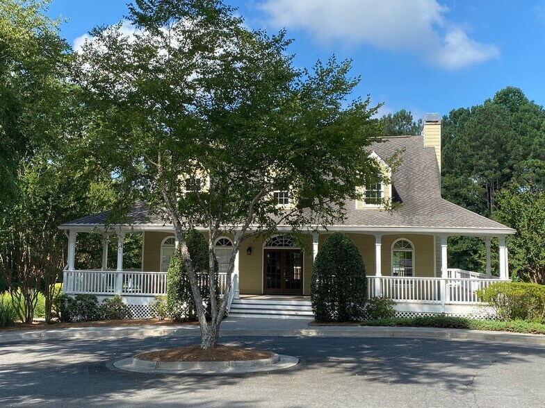 Building Photo - 2155 Southbrook Ridge NW