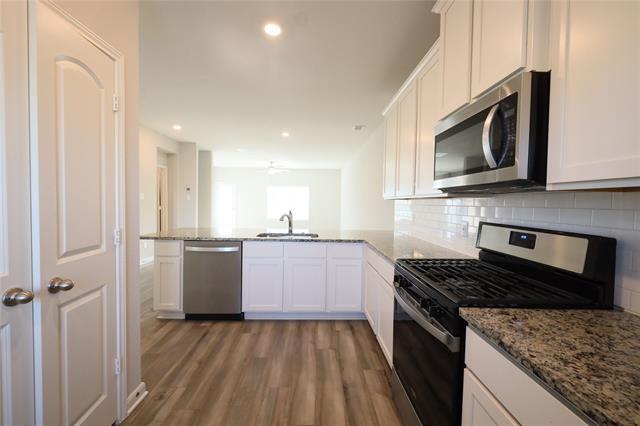 Building Photo - 2121 Yarborough Dr