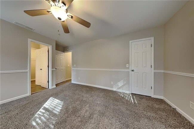 Building Photo - 139 Plantation Trce