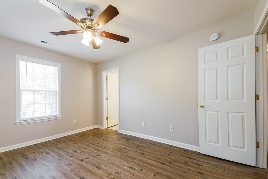 Building Photo - 3824 Lodgepole Ln