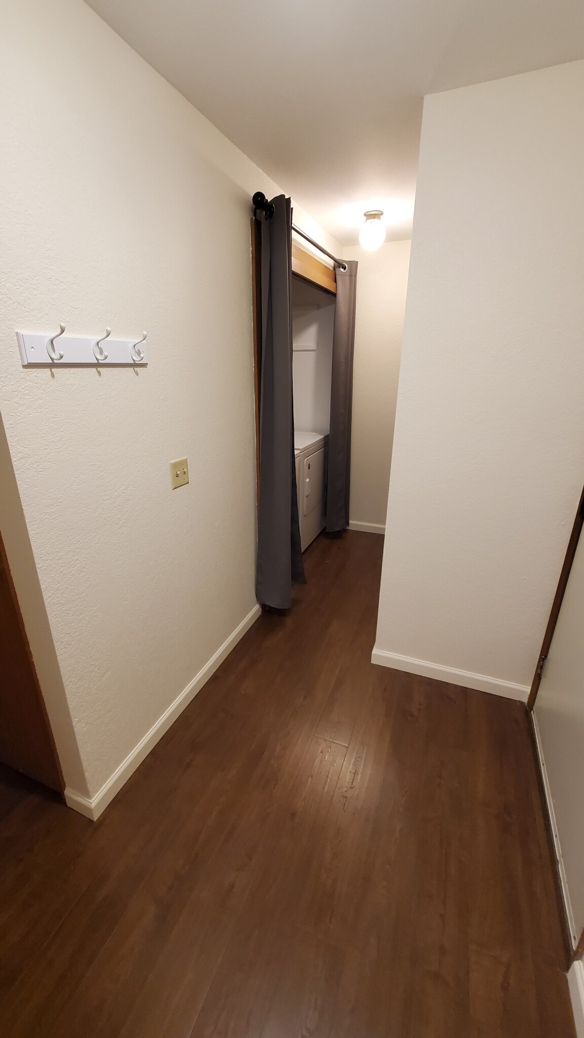 Entry - 4420 146th Place Northeast