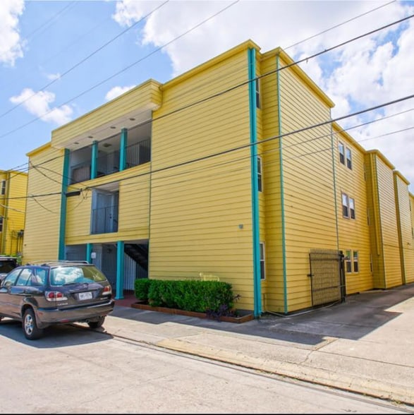 Building Photo - 4524 N Rampart St