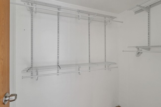 Building Photo - Duplex