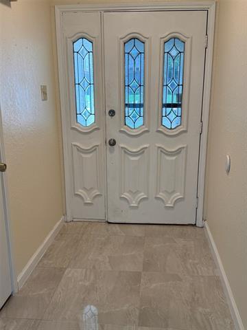 Building Photo - 510 Betsy Ross Dr
