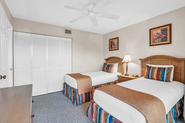 Building Photo - 600 Neapolitan Way