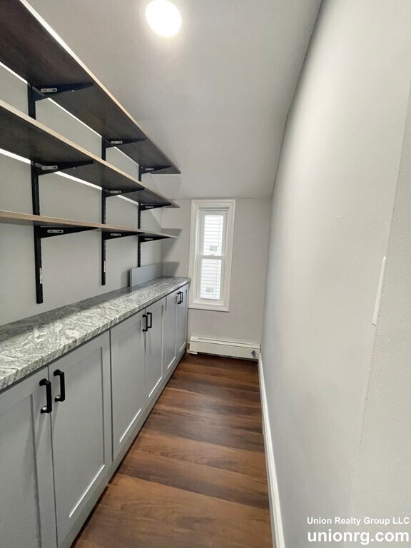 Building Photo - 86 Homes Ave