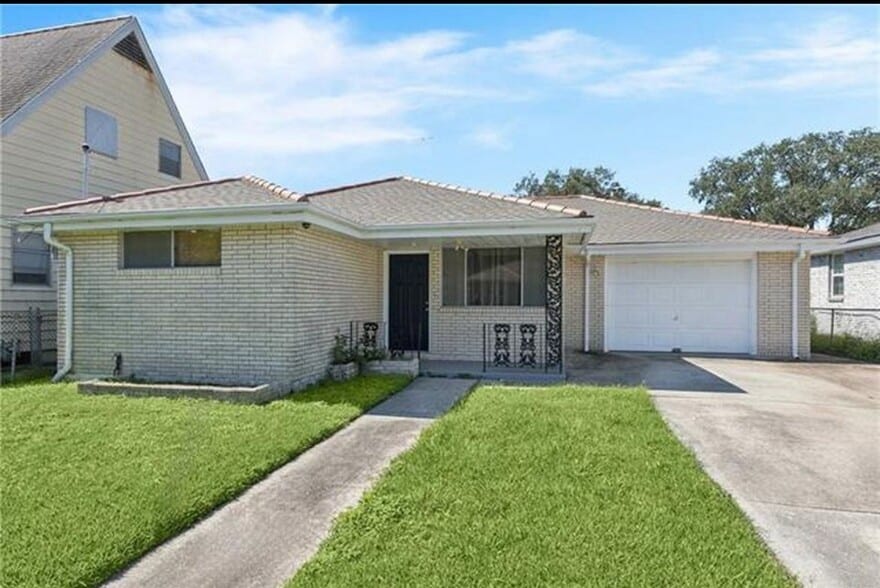 Primary Photo - 7928 Edward St