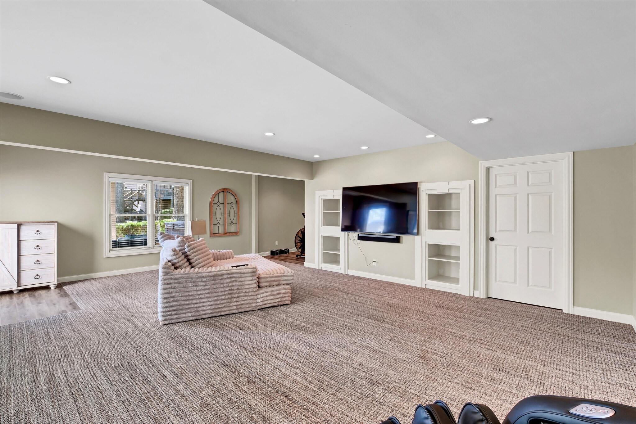Building Photo - 2603 Locust Hill Pl