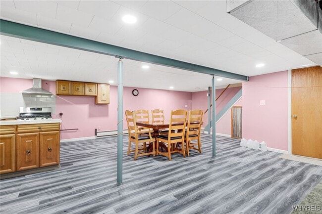 Building Photo - 71 Chaumont Dr