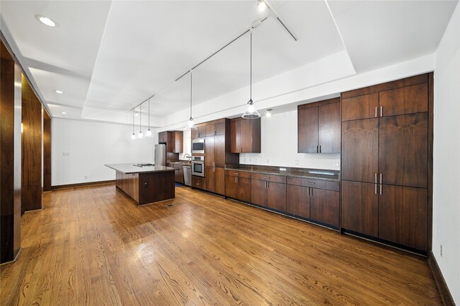 Building Photo - 1826 Prospect St