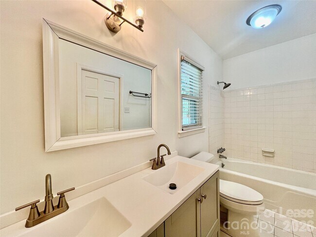 Building Photo - 6840 Newhall Rd