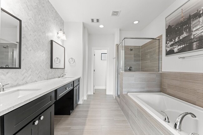 Building Photo - 2909 Gillespie St