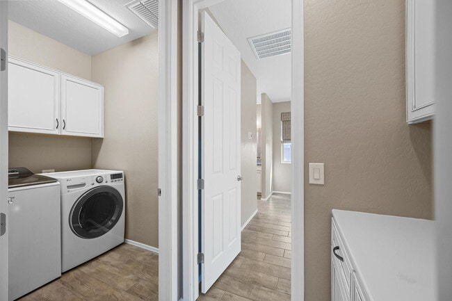 Building Photo - 25796 South 224th Pl